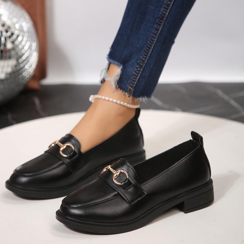 2024 Spring/Autumn Women’s Leather Shoes British Style Metal Chain Black Mary Jane Low Heels Ladies Casual Loafers Plus Size 43