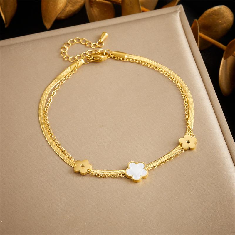 Gold Plated White Shell Clover Double Layer Snake Chain Bracelet for Women Stainless Steel золотой