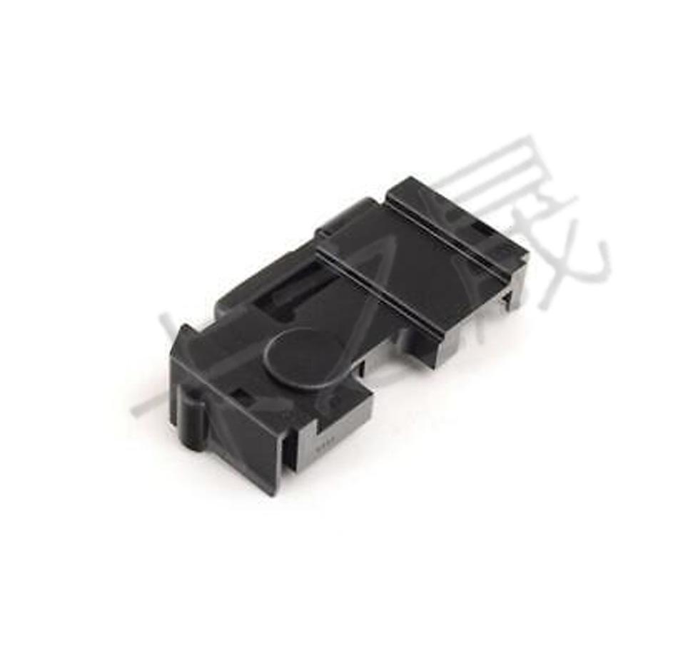 

Датчик переключателя замка капота Mercedes-Benz C/E-класса 2048703158/2048704458.