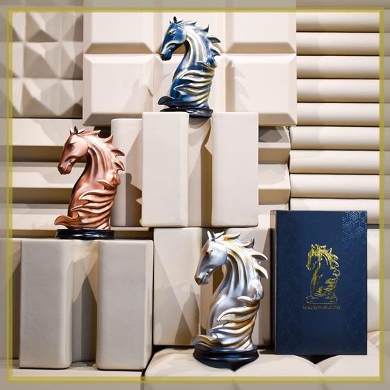 

19 см Лошадь Винная Стойка Винный Холодильник Украшения ТВ Шкаф Гостиная Домашний Офис