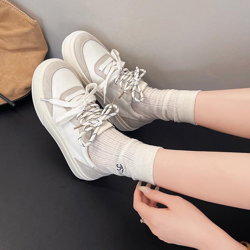 

Ретро красные женские кроссовки на платформе с увеличением внутренней высоты, модные универсальные студенческие кеды 40 бежевый