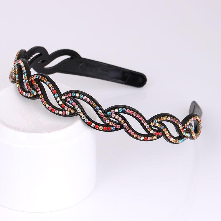 Пластиковое оголовье со стразами разноцветный