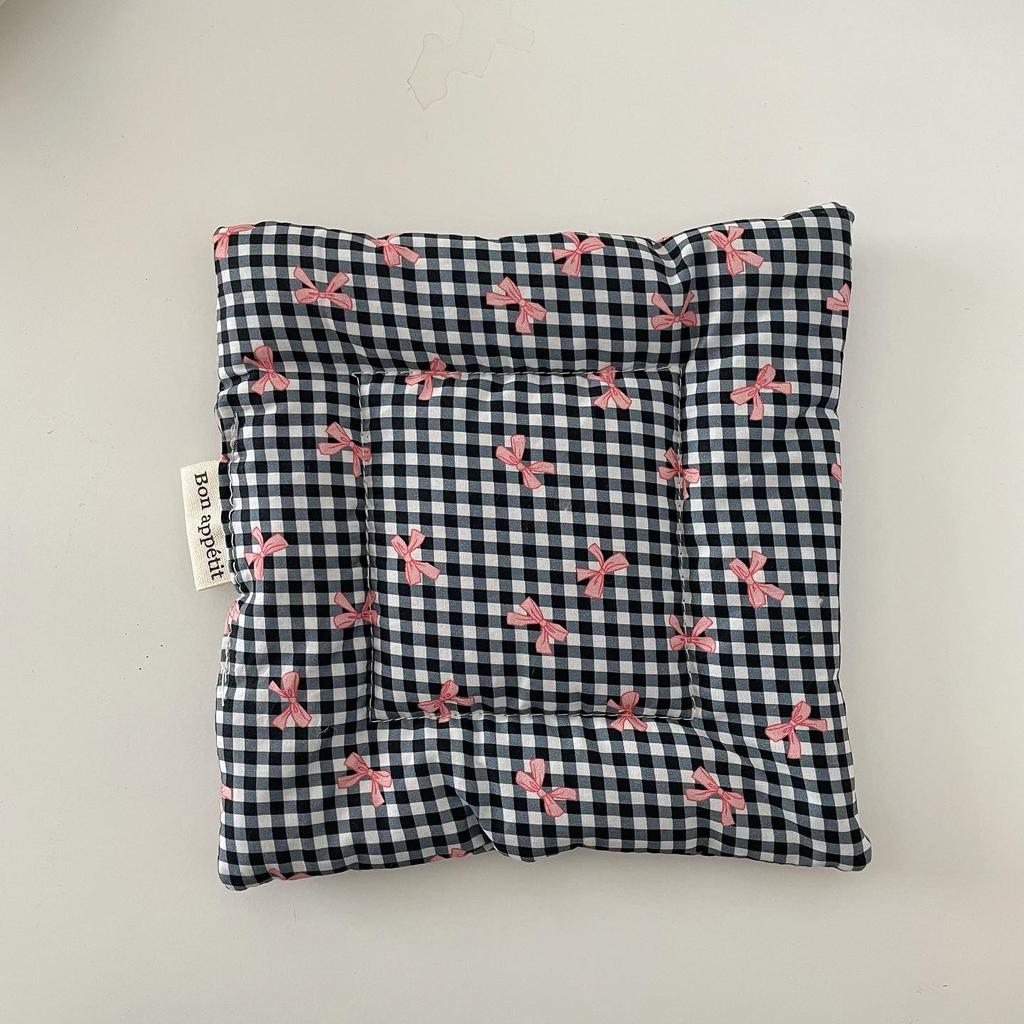 Korean Ins Bow Print Checkered Square Cloth Cotton Coasters Insulated Padded Kitchen Mat Desktop Decorative Props Home Mats