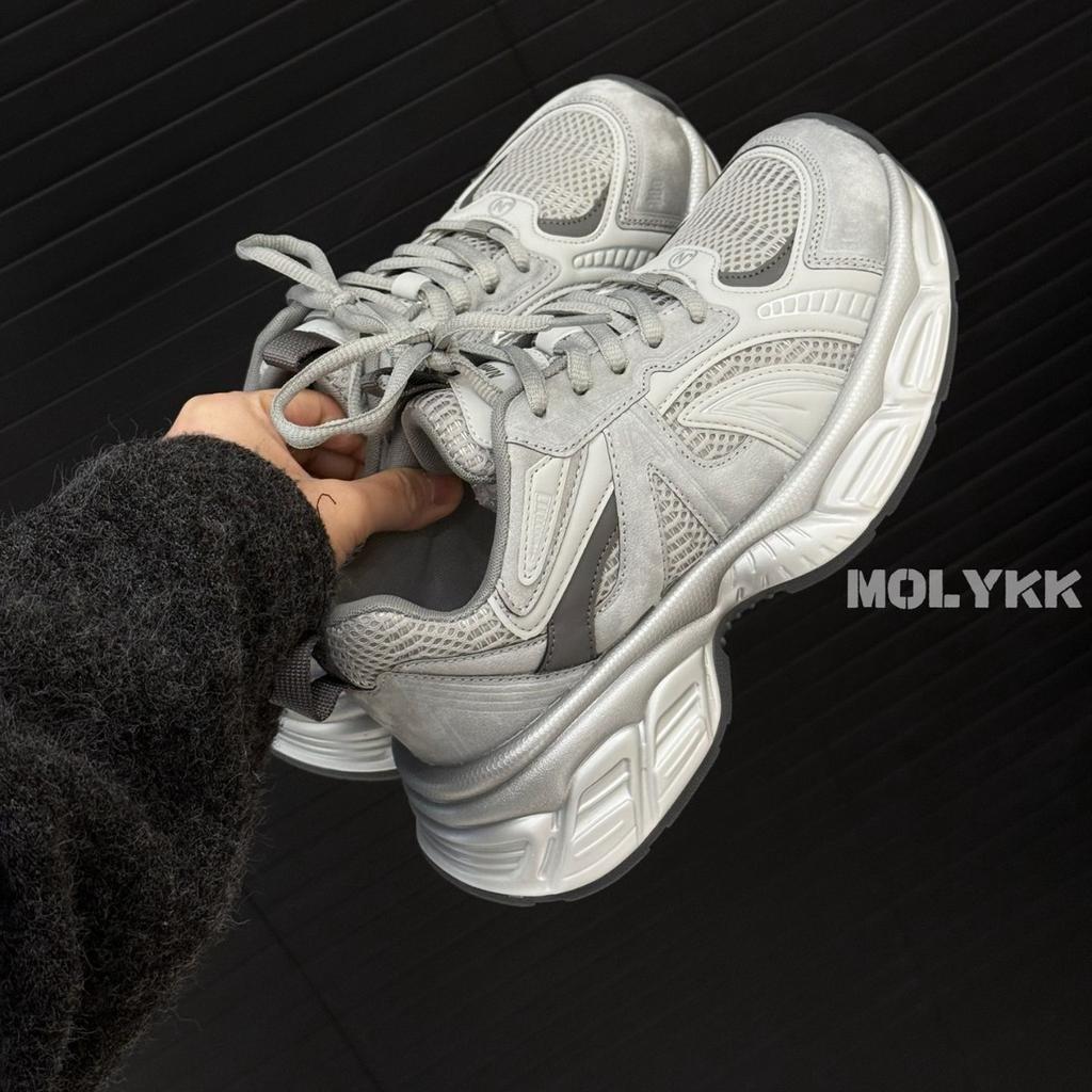 European products popular mesh breathable dad shoes women's 2025 spring new lightweight soft sole showing feet small fashion casual shoes