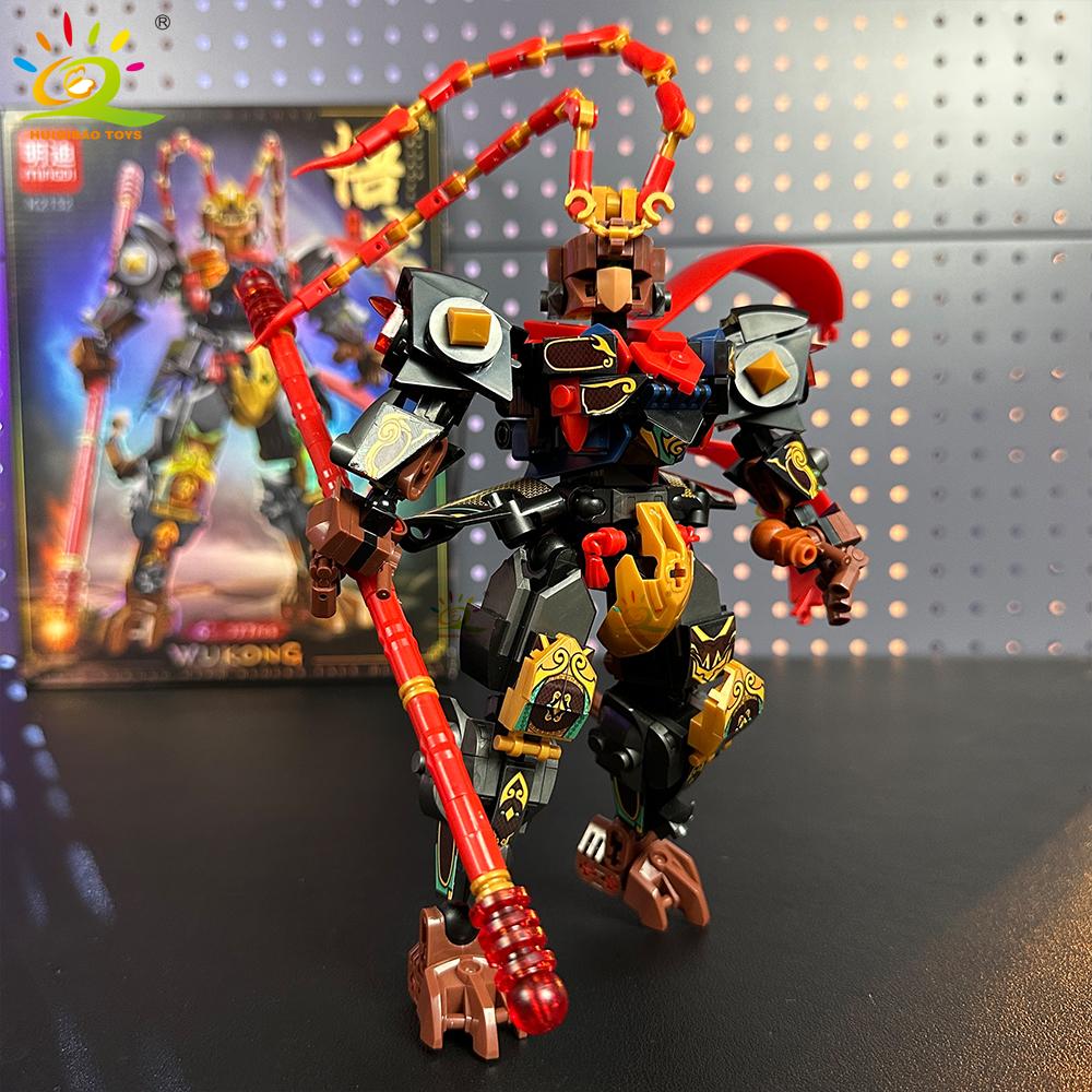 HUIQIBAO Black SunWuKong Warrior Mech Robot Building Blocks MOC Action Figure Brick Children City Construction Display Toys