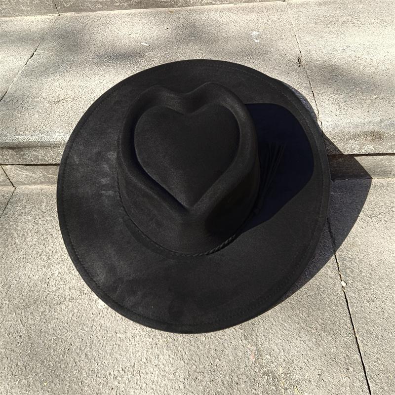Red Love Suede Top Hat Wide Brim Fedora Hat Men Women Autumn Winter Felt Jazz Hats Classic Church Fedoras Chapeau Sombrero Mujer