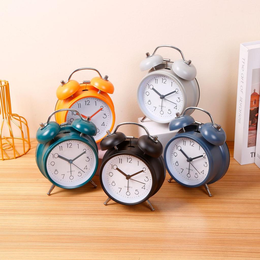 Metal spray painted simple digital flat head pin bell alarm clock children student bedside night light creative fashion double bell clock