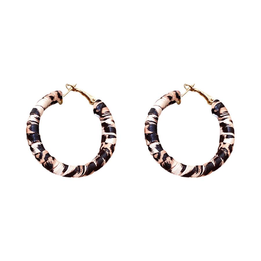 Silver needle Maillard style retro round leopard print wrapped earrings personalized fashion stud earrings niche high-end earrings women