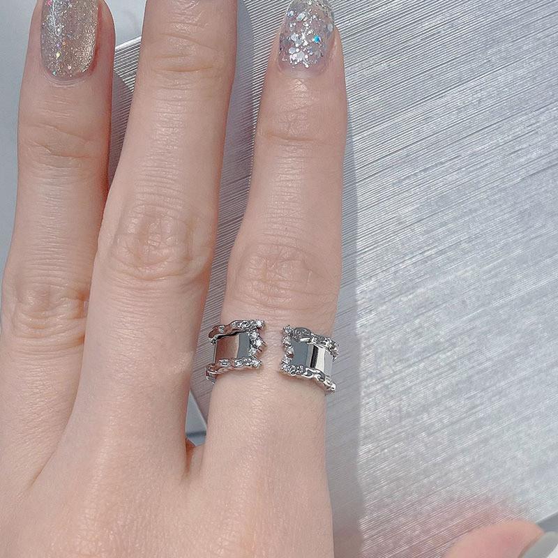 Korean Minimalist Geometric Adjustable Open Ring For Women Stylish High End Fashion Jewelry