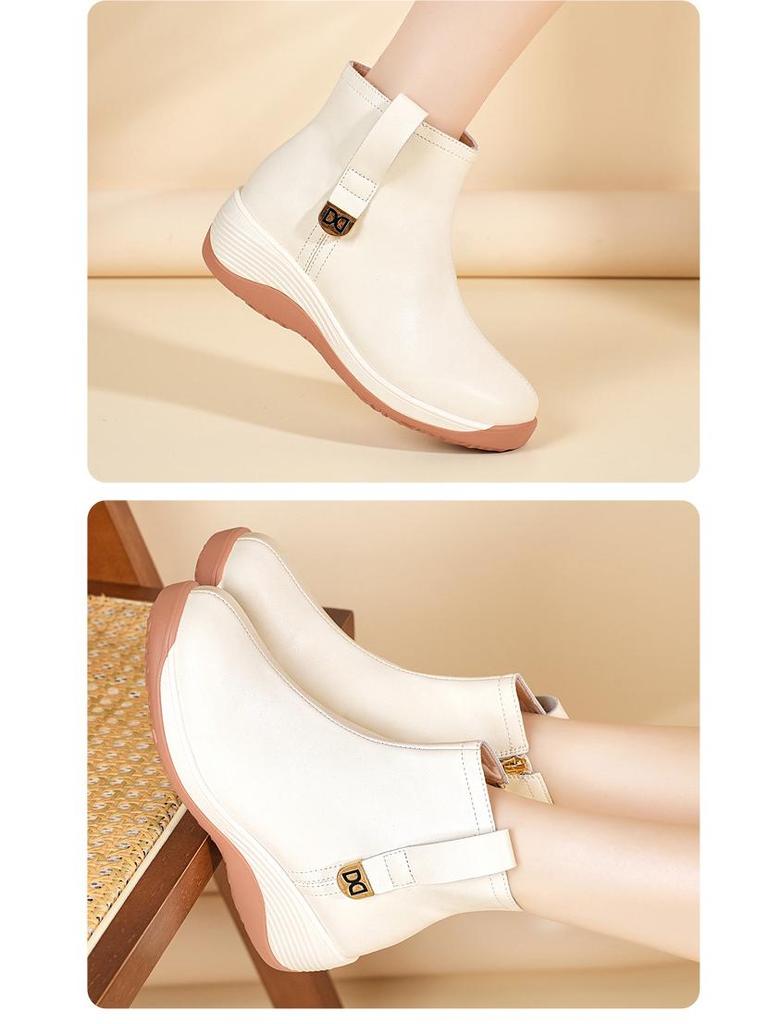 2025 Spring Soft-Soled Wedge Heel Mom Shoes: Thick-Soled, Flat Casual Boots for Height Increase