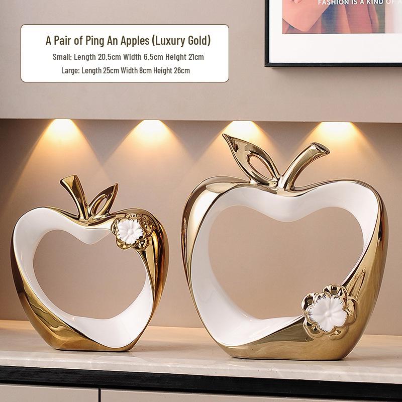 Luxurious Apple Ornament: Elegant Living Room & Hallway Décor