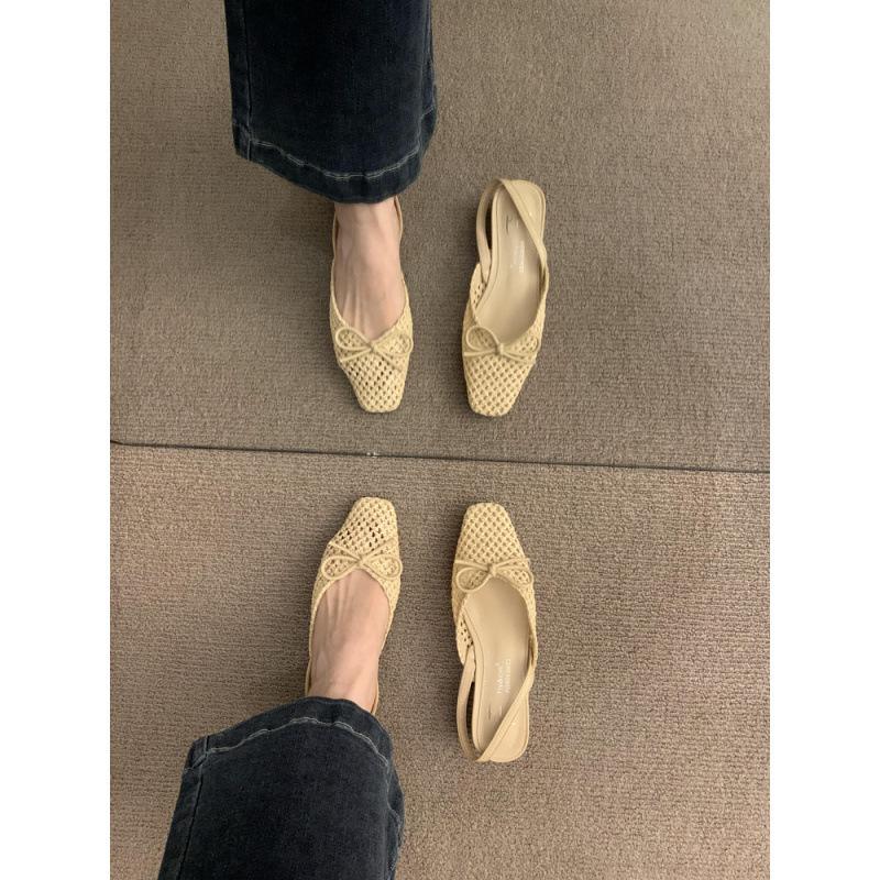 Retro thick heel niche woven bag head sandals women's shoes 2025 new summer black breathable square head single shoes