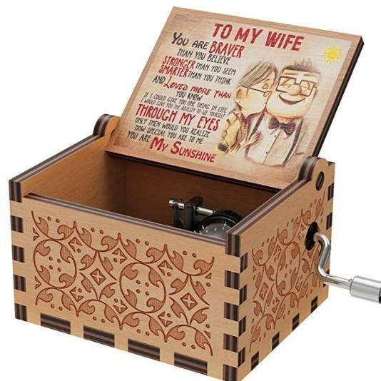 

Винтажные деревянные гравированные музыкальные шкатулки с ручным заводом, подарок для жены, девушки, на День святого Валентина Style D