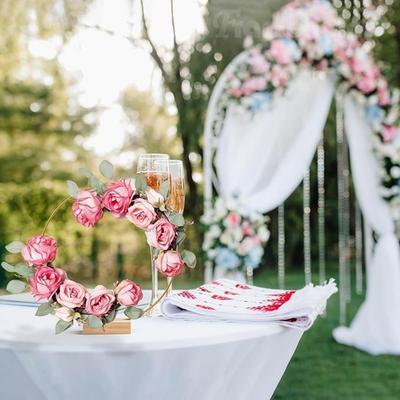 2 Piezas Centro de Mesa Aro Floral Metal Atrapasueños Dorado Corona de Macramé Anillo con Soportes de Madera para Boda Cumpleaños Decoración del Hogar Manualidades DIY