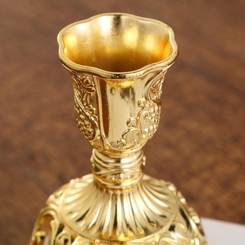 European Carving Tea Light Holders Practical Zinc Alloy Candlestick Holders For Decorative Display