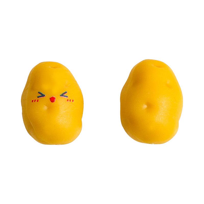 4Pcs Mini Little Potatoes Ornament Cartoon Potatoes Figurine Micro Landscape Car Interior Home Desktop Decoration