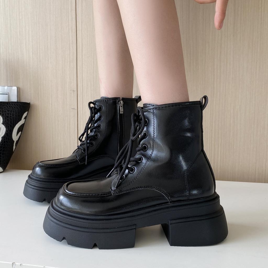 White big head platform Martin boots women's 2025 autumn new retro versatile small ins British style short boots