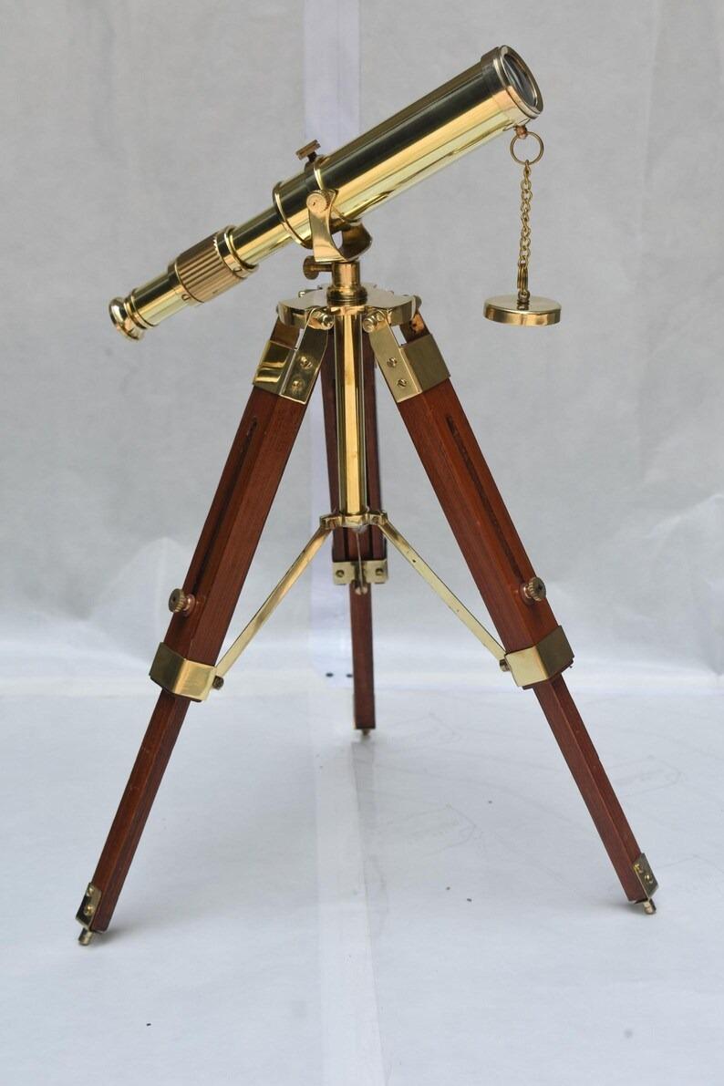 

Nautical Brass Telescope with Wooden Tripod: 39-Inch Home Decor золотой