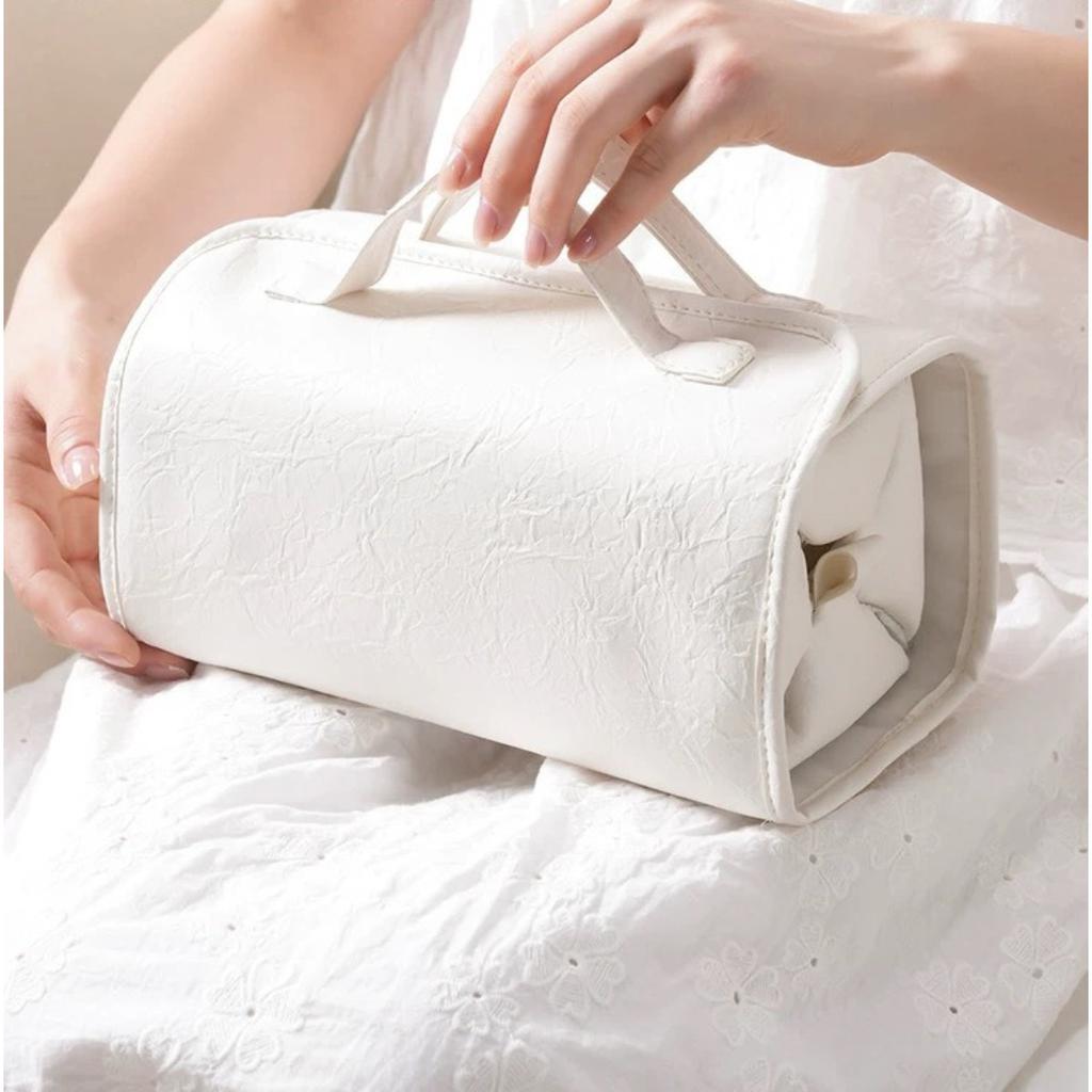 Foldable and detachable large capacity toiletry bag, travel portable four in one handheld storage bag