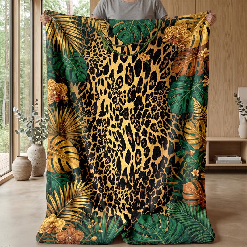 Leopard in Tropical Jungle 1 Theme blanket Lightweight Warm Flannel Blanket Decorative Throw Blanket for Home Decoration
