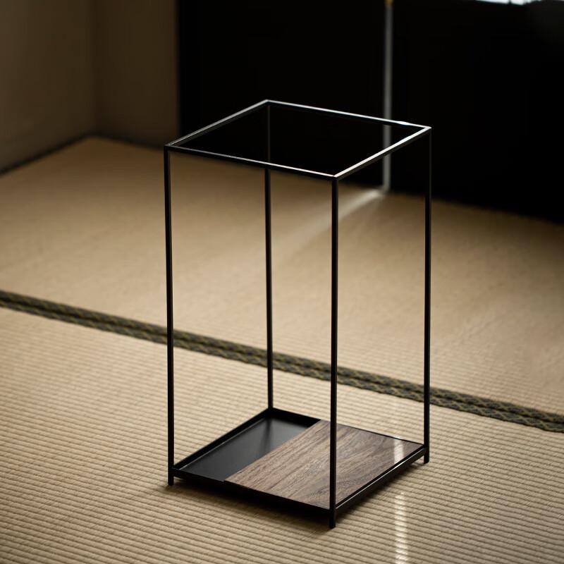 

Shangqi Zisha Star Elm Flower Vessel with Iron Stand