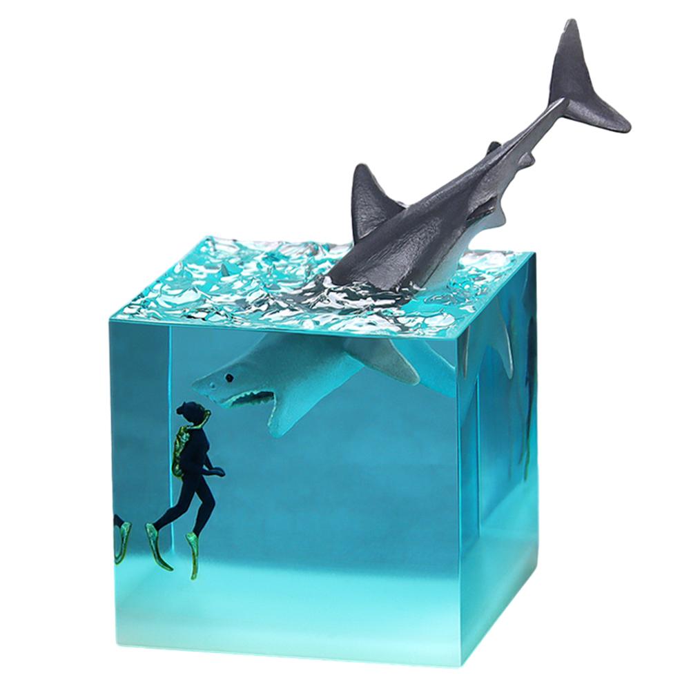 Marine Whale Cube Ornament with Light Whale Diver Ocean Decoration Beluga Killer Whale Megalodon for Desktop Bookshelf
