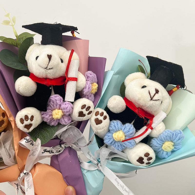 Little Bear Crochet Bouquet Graduation Flower Bouquets Graduation Gifts Wedding Gift for Guests Bouquets Valentine's Day Bouquet