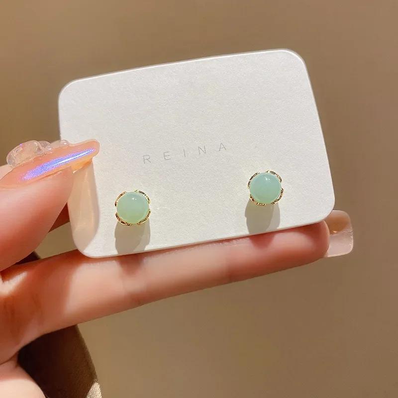 

Mini Bead Imitation Hotan Jade Green Stud Earring for Women Female Sweet Zircon Wholesale Wedding Christmas Gift