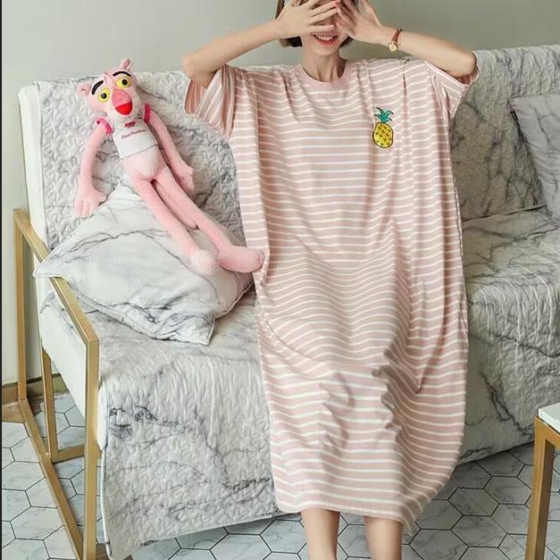

Летняя женская полосатая свободная ночная сорочка в корейском стиле - С коротким рукавом, средней длины, для беременных, для дома и улицы One Size [90-150 kg]