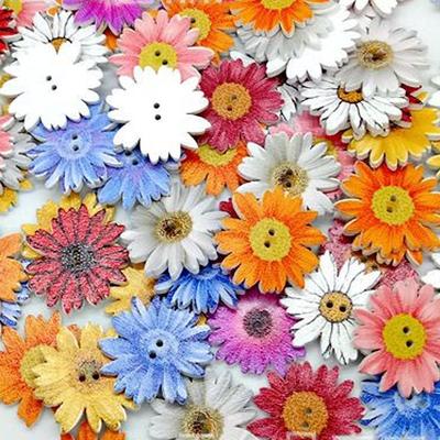 50 bottoni in legno da 25 mm per cucire album di ritagli decorazioni fai da te artigianali bottoni con fiori di crisantemo fatti a mano