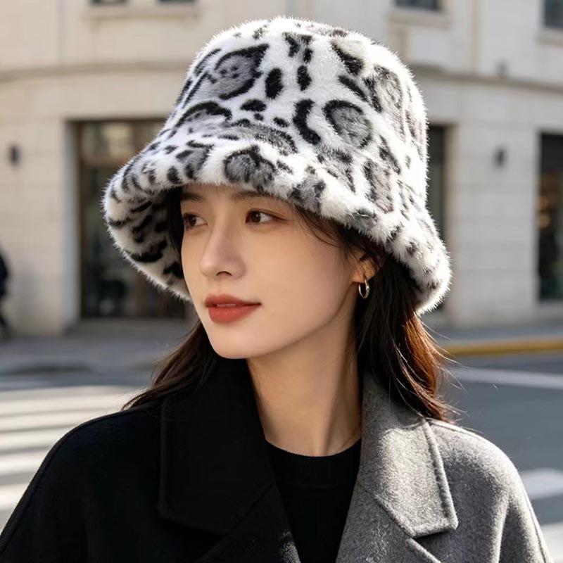 Autumn and winter leopard print plush bucket hat female retro face small imitation mink hair warm bucket hat versatile basin hat