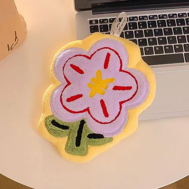 Cute Kitchen Bathroom Small Towel Coral Fleece Super Absorbent Hanging Hand Towel