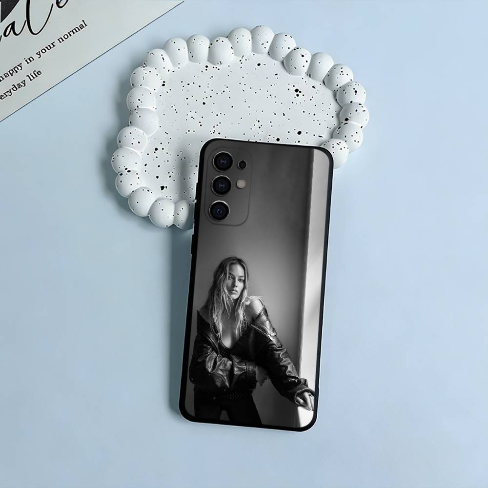 Addison- Rae Phone Case For Samsung S25,S24,S21,S22,S23,S30,Ultra,S20,Plus,Fe,Lite,Black Soft Silicone