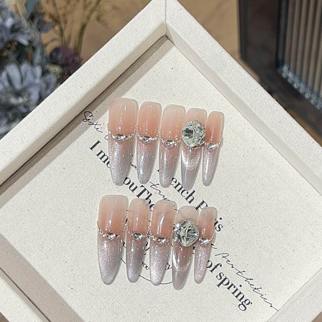 Handmade Blush Pure Atmosphere and Sense of Smile Light Metering Cat Eye Quality K9 Wearable Armor