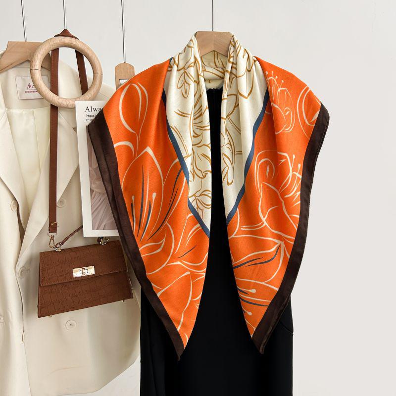 Quadratischer Schal im koreanischen Stil mit weißem Blumendruck - Weich, elegant, hautfreundlich, warmer Fischgrät-Schal für Herbst und Winter