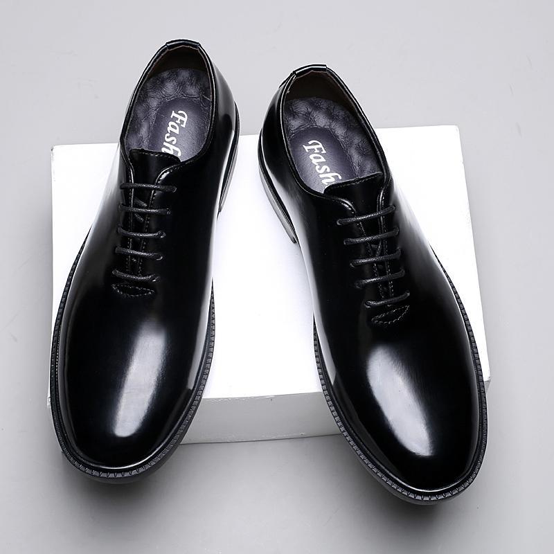 Luxury New Minimalist White Men's Banquet Dress Shoes Groom's Wedding Shoes Office Men's Business Leather Casual Shoes Big Size
