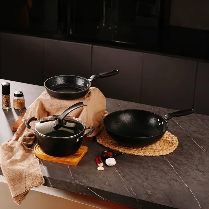 LIAN Cast Iron Cookware Set