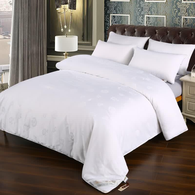 Tangna Golden Years All-Season Silk Blend Quilt