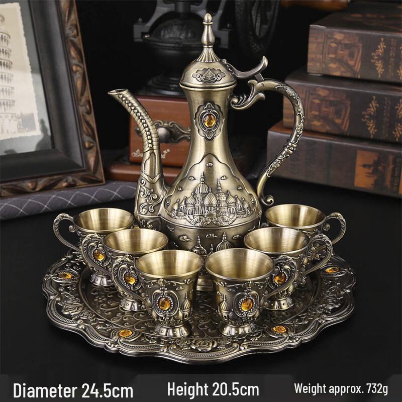 

Shangqi Castle Design Spirit Dispenser and Glass Set