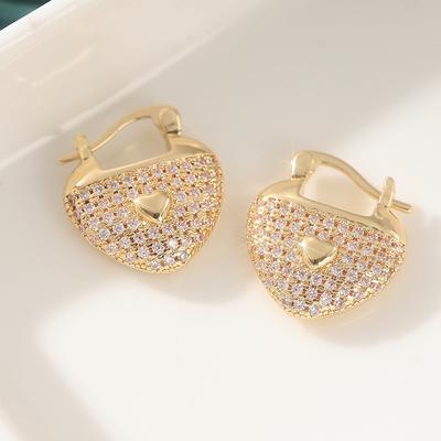 Boucles d'oreilles pendantes en forme de cœur incrustées de zircone synthétique Dorées Pendentif Bijoux de Banquet pour Femmes