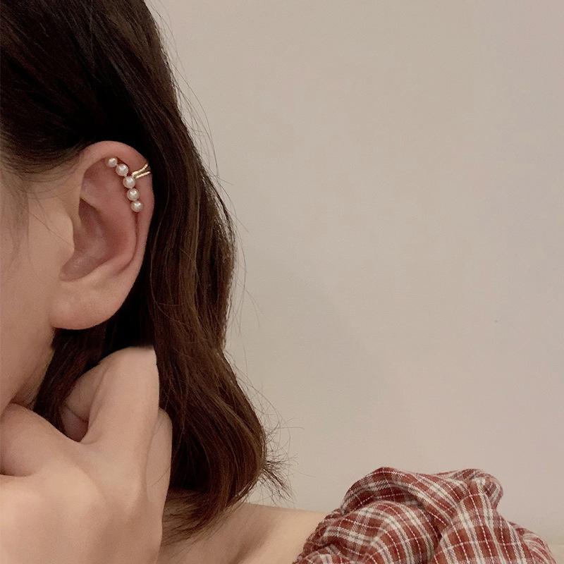 Fashion Exquisite Rhinestone Decor Ear Cuff Earring for Woman Ear Summer New Arrival Christmas Jewelry Gift