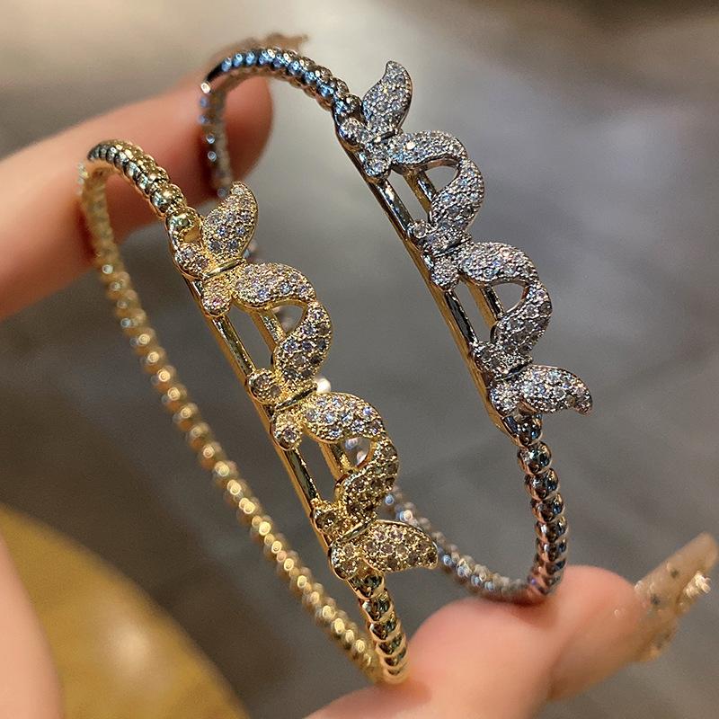 Threaded Fashion Irregular Letter Bracelet Versatile and High-end Graphic Copper Women's Bracelet