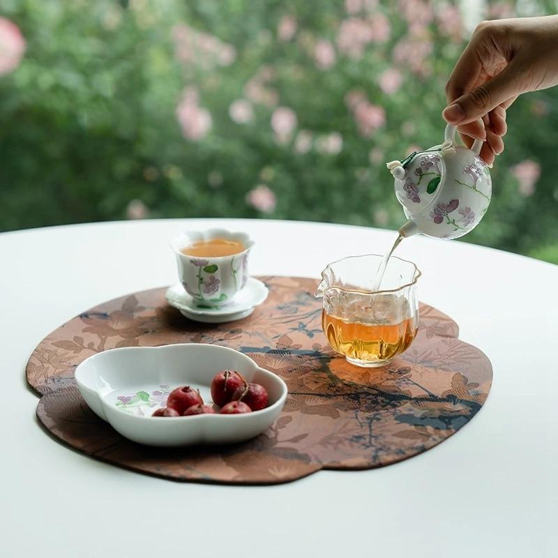 Hand Painted Lily Of The Valley Porcelain Kettle Porcelain White Teapot Tea Ceremony Set Tea Tie Guan Yin Jasmine  Teaware Type