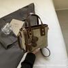 High-value Simple Portable Bucket Bag Women's Bag Autumn and Winter New Shoulder Messenger Bag Texture