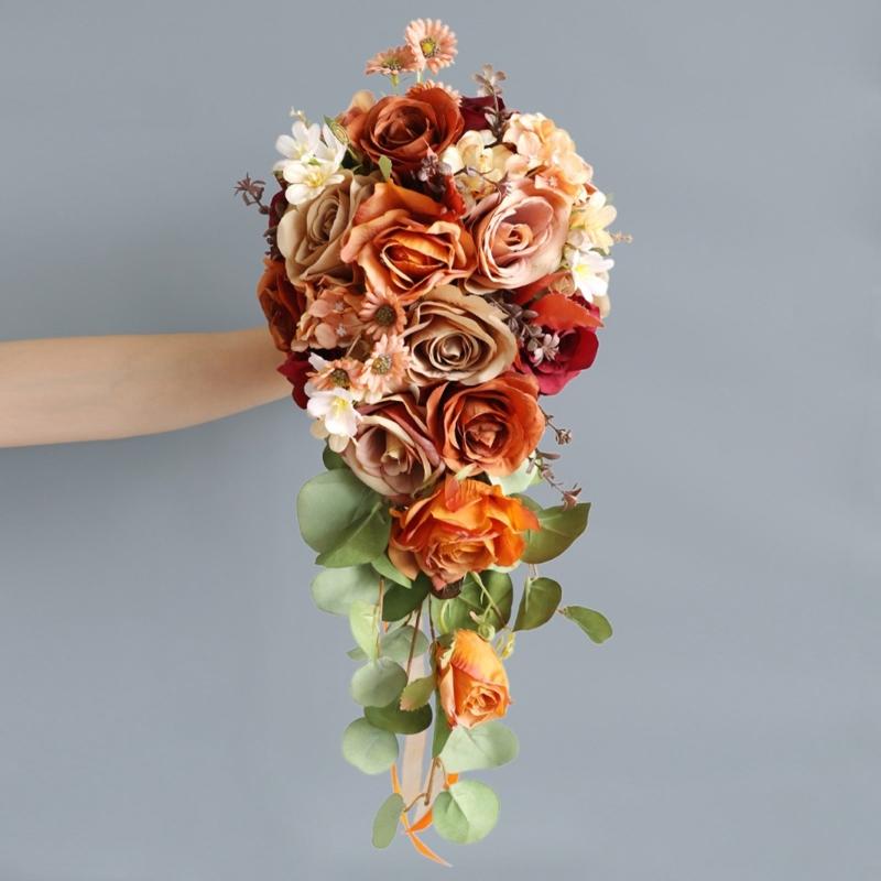 Bride Bouquet Handmade Wedding Decoration Flowers Combo Champagne Rose Bouquet for Graceful Anniversary Celebration