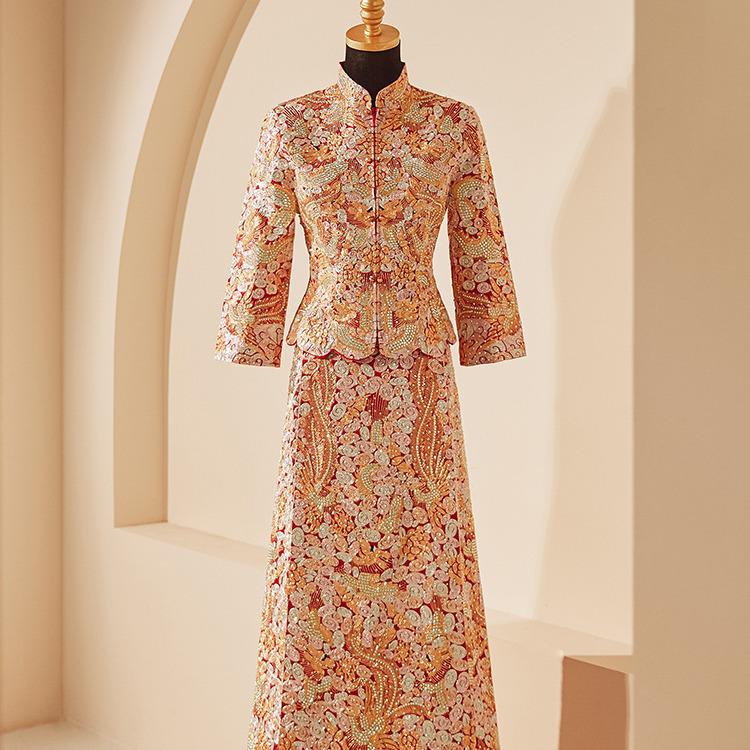 2025 Embroidered Dragon & Phoenix Kua Xiuhe Wedding Dress - Retro Chinese Slim Fit Bridal Toasting Gown