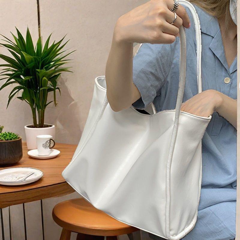 

Korean Retro Women s Large Capacity Versatile Shoulder Handbag