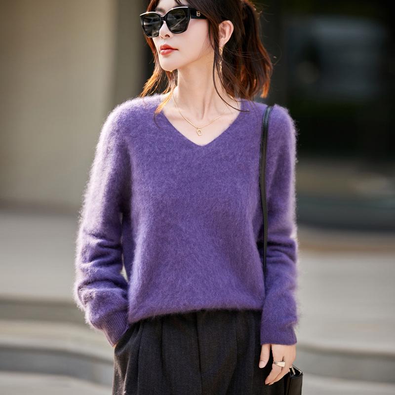 Women's High-Grade Seamless Wool V-Neck Sweater - Autumn/Winter Collection, Long Sleeve, Soft Plush Knit Base Layer
