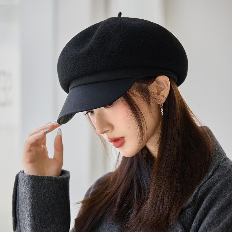 Versatile British Style Beret Autumn and Winter Hat for Women Thickened Windproof and Warm Painter Hat Korean Version Big Head Newspaper Boy Hat