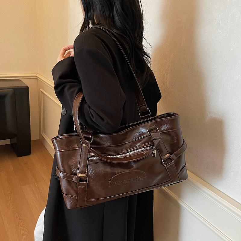 Retro Portable Tote Bag Women's Locomotive Spice Girls Underarm Bag 2025 Autumn and Winter New Soft Surface Commuter Shoulder Bag